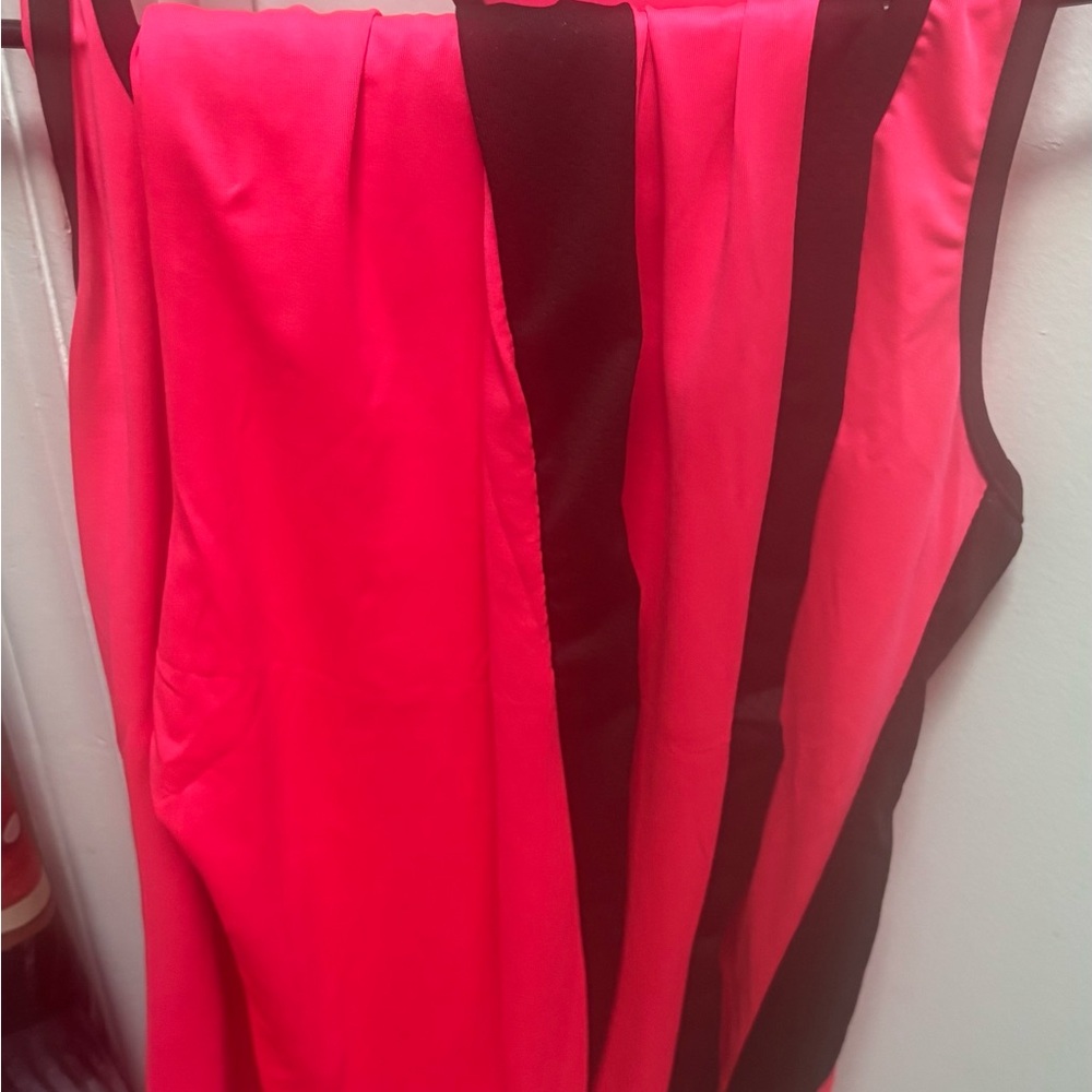 Vibrant Pink and Black Sleeveless Workout Outfit (Pants & Top)